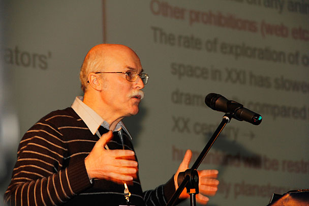 Александр Панов, астрофизик
