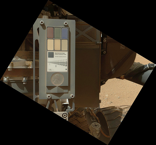 Марсоход опробует свою бурильную установку, погрузившись в марсианский грунт глубже, чем любой другой робот до него
