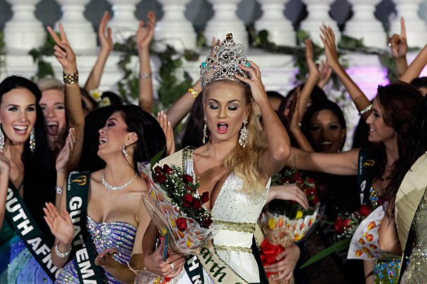 Чешские девушки и раньше участвовали в конкурсах «Мисс Планета», но никогда еще не поднимались выше восьмого места