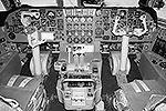 В состав пилотажно-навигационного комплекса модернизированного самолета введена спутниковая навигационная система, позволившая значительно повысить точность самолетовождения&#160;(фото: Сергей Александров/ВЗГЛЯД)