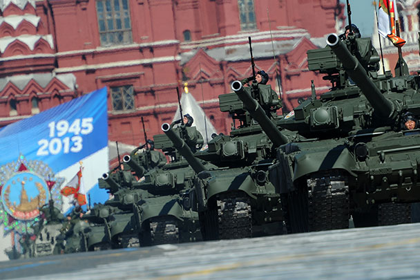 В параде примут участие танки Т-90