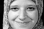 Список потенциальных мучеников среди «братьев-мусульман» быстро пополняется. Среди них оказалась и 17-летняя Асма Аль-Бельтаги, - дочь одного из лидеров движения, убитая выстрелом в голову

дочь Мухаммеда Аль-Бельтаги -&#160;(фото: с личной страницы facebook.com)