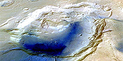Американские ученые, проанализировав снимки марсианских кратеров, пришли к выводу, что они являются супервулканами. Ранее кратеры на Красной планете считали следами ее столкновения с астероидами. Это открытие позволит по-новому взглянуть на историю планеты