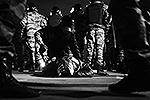 Участники «народного схода» бросали в омоновцев бутылки и мусорные баки, были задержаны почти 400 человек&#160;(фото: ИТАР-ТАСС)