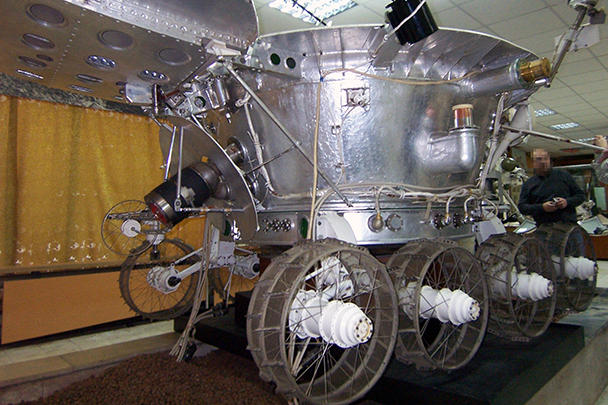 «Луноход-3» (аппарат 8ЕЛ № 205) – советская машина из серии «Луноход», третий лунный самоходный аппарат (планетоход). Луноход планировалось доставить на Луну в 1977 году при помощи межпланетной станции «Луна-25», но запуск так и не состоялся