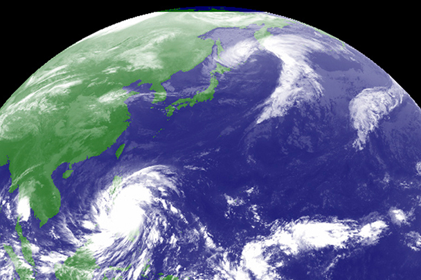Тайфун «Хаян» можно увидеть и на снимке японского метеорологического агентства