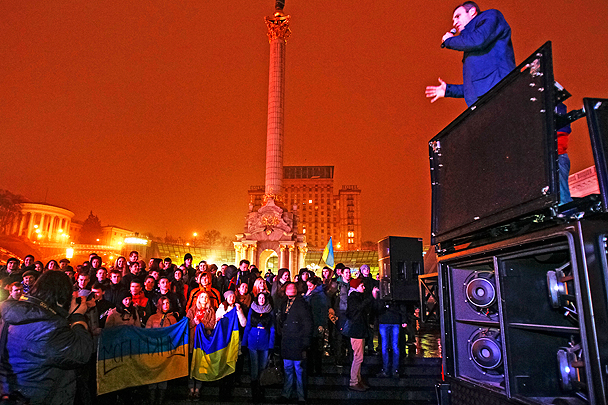 Лидер политической партии «Удар» Виталий Кличко призвал украинцев прийти на Майдан и присоединиться к митингу в поддержку европейской интеграции Украины