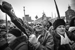 Около 50 тысяч – по оценкам украинской милиции (и в разы больше – по данным оппозиции) человек пришли в воскресенье в центр Киева на так называемое народное вече. Участники евромайдана выстроили баррикады и установили палатки в районе правительственного квартала, а дочь Тимошенко озвучила им план матери по смене власти в стране&#160;(фото: РИА "Новости")