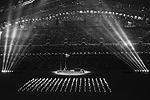 Мотив триколора в церемонии открытия, обыгранный различными художественными средствами&#160;(фото: РИА "Новости")