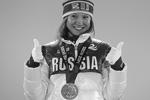 Ольга Фаткулина, завоевавшая серебряную медаль в забеге на 500 метров в соревнованиях по конькобежному спорту&#160;(фото: РИА "Новости")
