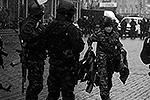 В киевской милиции уверяют, что повторения «террористических действий», подобных инциденту со стрельбой на Майдане, «в дальнейшем не допустят»&#160;(фото: Reuters)