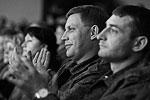 Премьер-министр ДНР Александр Захарченко во время концерта Иосифа Кобзона&#160;(фото: Михаил Почуев/ТАСС)