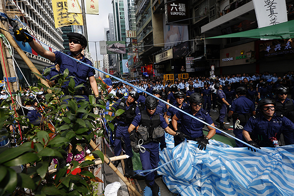 Акция Occupy Central, конец которой положили гонконгские власти, была начата еще в сентябре. Пик протестов пришелся на середину октября