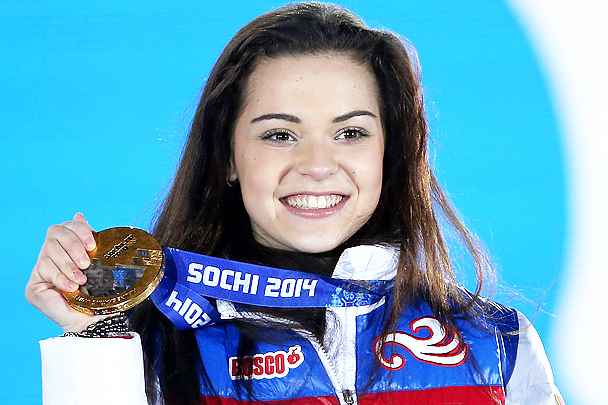 Аделина Сотникова завоевала золотую медаль в фигурном катании на Олимпийских играх в Сочи. На тот момент ей было 17 лет, 18 исполнилось летом