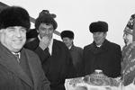 1994 год. С Виктором Черномырдиным&#160;(фото: Александр Макаров/РИА "Новости")