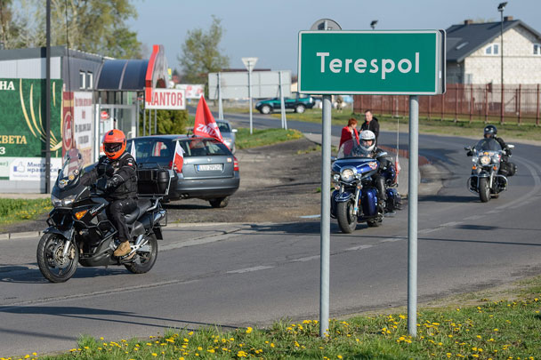 Польские байкеры в ожидании российских участников мотопробега