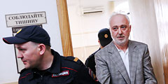 Экс-глава Роснанотеха (теперь Роснано) Леонид Меламед заключен под домашний арест. Он находится под следствием по обвинению в растрате сотен миллионов рублей
