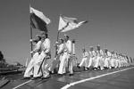 Военнослужащие ВМФ на параде в Севастополе&#160;(фото: Алексей Павлишак/ТАСС)