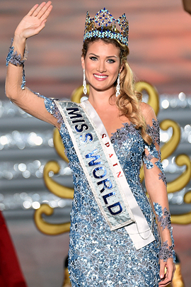 Испанка Мирейя Лалагуна Ройо праздновала победу на конкурсе «Мисс Мира»