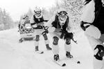Также арктические мотострелки отработали движение по лесному массиву на лыжах в сцепке со снегоходами А-1&#160;(фото: пресс-служба Министерства обороны РФ)