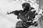 В задачу арктических мотострелков входил поиск и захват диверсантов&#160;(фото: пресс-служба Министерства обороны РФ)
