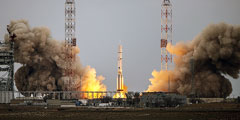 С космодрома Байконур успешно стартовала ракета «Протон-М» с двумя космическими аппаратами первой российско-европейской миссии ExoMars-2016 – демонстрационным посадочным модулем Schiaparelli («Скиапарелли») и орбитальным модулем Trace Gas Orbiter