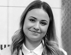 Арина Цветкова