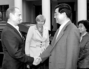 Владимир Путин и председатель Китая Ху Цзиньтао