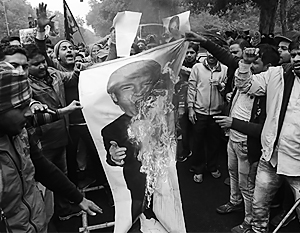 Пока Иран мстит только сожжением портретов Трампа - но вряд ли на этом остановится