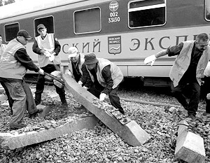 Поезд «Невский экспресс» был подорван самодельным взрывным устройством на участке Бурга – Малая Вишера, что находится в Новгородской области