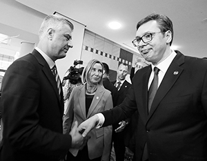 По этому фото хорошо видно, как президенты Сербии и Косова относятся друг к другу