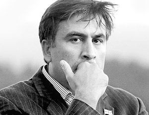 Президент Михаил Саакашвили заявил, что необходимо периодически менять состав министров ради «новой крови»