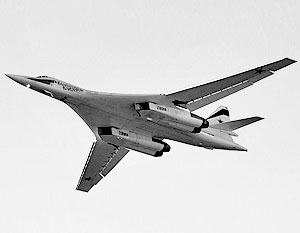Модернизированный стратегический бомбардировщик Ту-160 