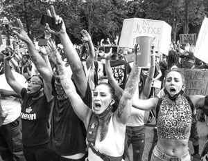 Гневные выступления активистов Black Lives Matter продолжаются и после инаугурации Байдена