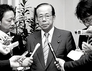 Именно Фукуда будет принимать у себя в 2008-м лидеров «Большой восьмерки»