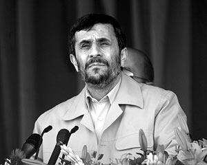 «Вы должны понять, что нам не нужна бомба», – подчеркнул президент Ирана Махмуд Ахмадинежад