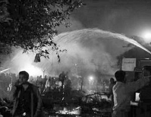 В центре столицы Индии Нью-Дели в субботу прогремели три взрыва 