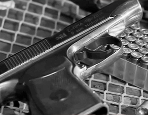 m1125062 бен робертс актер фото