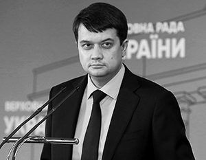 Если верить соцопросам, Разумков теперь один из самых популярных политиков Украины