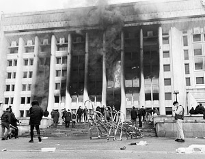 Сожженные административные здания – только часть ущерба, который уже понес Казахстан