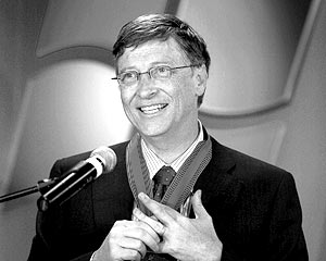 Билл Гейтс использует ситуацию, при которой мир буквально завален пиратскими версиями софта Microsoft
