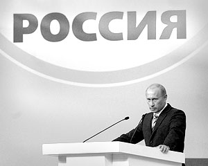 В стране, по большому счету, есть лишь один настоящий ньюсмейкер – Владимир Путин