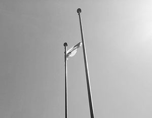 На мемориальном комплексе в Катыни сняли польский флаг из-за антироссийской политики Варшавы