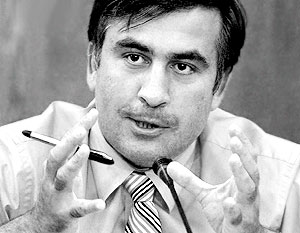 Саакашвили хочет задержаться