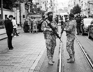Усиленные меры безопасности на улицах Стамбула после теракта