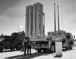 Запад наращивает поставки на Украину все более современных вооружений