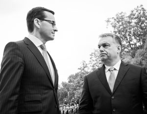 Премьер Венгрии смотрит на премьера Польши как на источник угрозы войны 