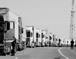 Очереди грузовиков на границе – результат антироссийских санкций