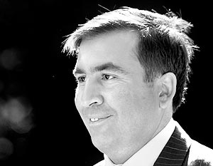 Оппозиция помогает Саакашвили