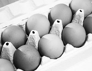 Диетолог Соломатина назвала самыми полезными куриные яйца категории С1 и С2